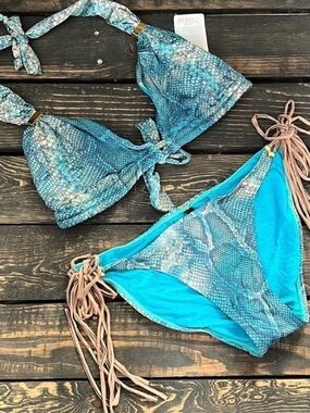 Vix Paula Hermanny Animal Print Bikini Fringe Detail D-Cup Top; Medium Bottom